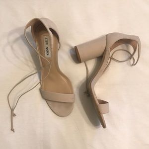 Steve Madden nude heels